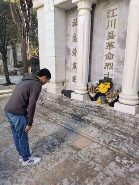 红色文化调研30活动照片3(1).jpg