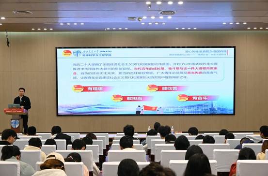 会议室里的人们 AI 生成的内容可能不正确。 会议室里的人们 AI 生成的内容可能不正确。